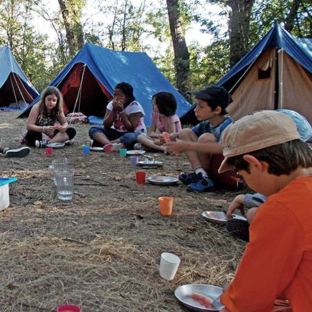 Centre de vacances Adrien Roche | bivouac camping sejours de vacances enfants ados royan Charente Maritime